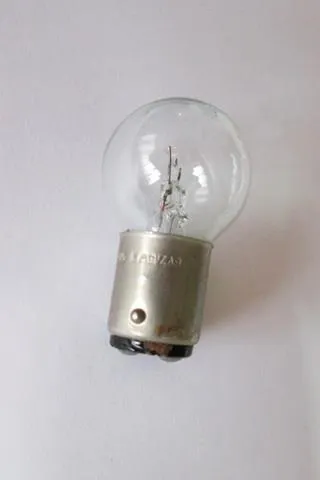 РН6-7,5 B15d/18 лампа накаливания фото 2 РН6-7,5 B15d/18 лампа накаливания фото 2