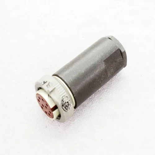 РРС3-10А-7-4В розетка с кожухом фото РРС3-10А-7-4В розетка с кожухом Разъемы разное фото