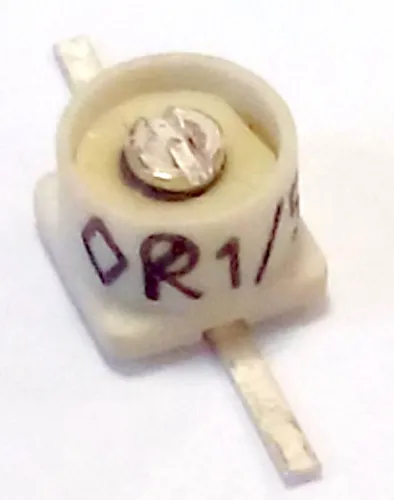 КТ4-25В 100в 1/5 пф МПО фото 2